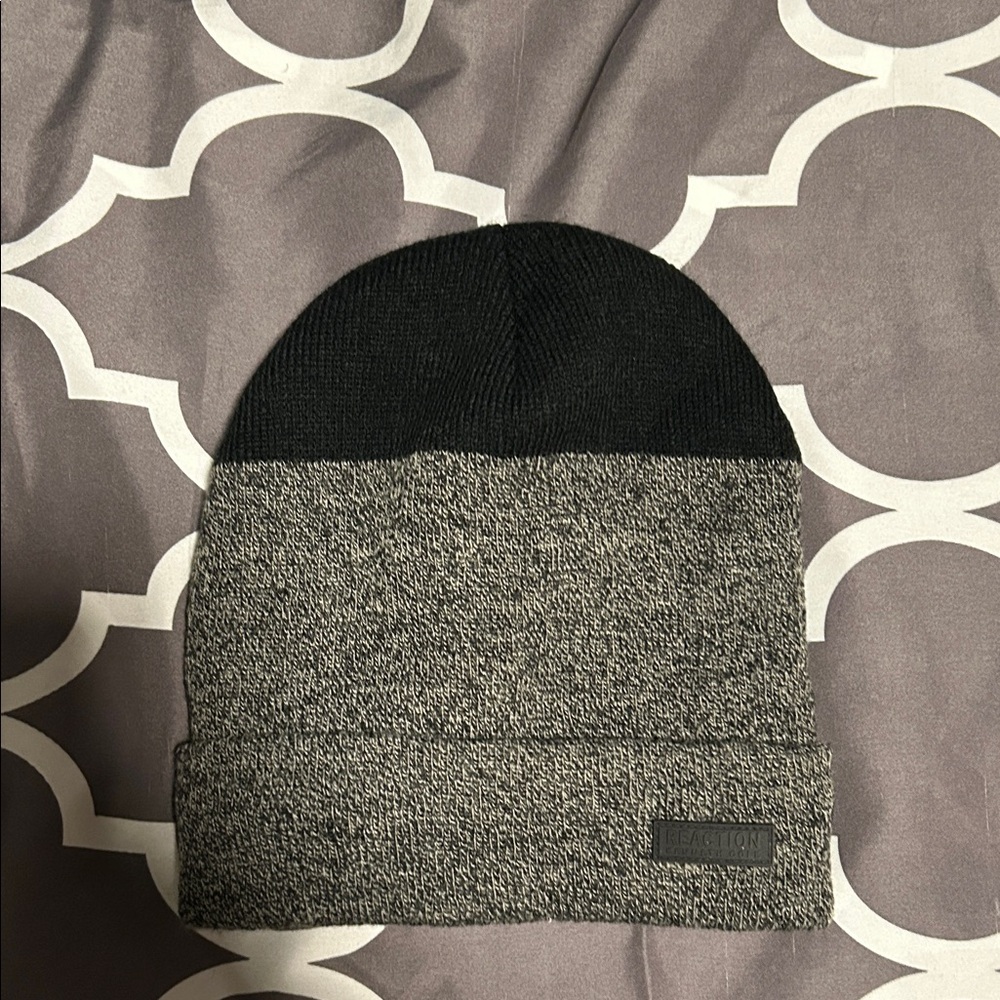 Black and Gray Men's Sweater by Kenneth Cole Reaction